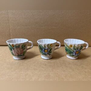 Vintage Majolica Floral Demitasse Cups Made In Italy